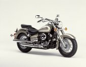2002 Yamaha XVS 650 A Drag Star Classic photo